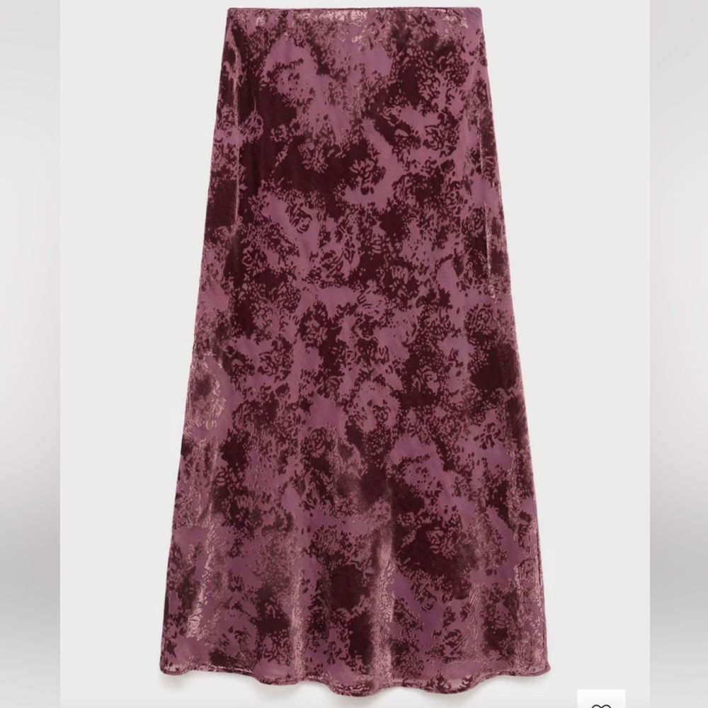 Mango Velvet  Skirt in Burgundy